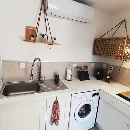 Climatisé à La Ciotat Pour 4 Pers. - Fr-1-770-71